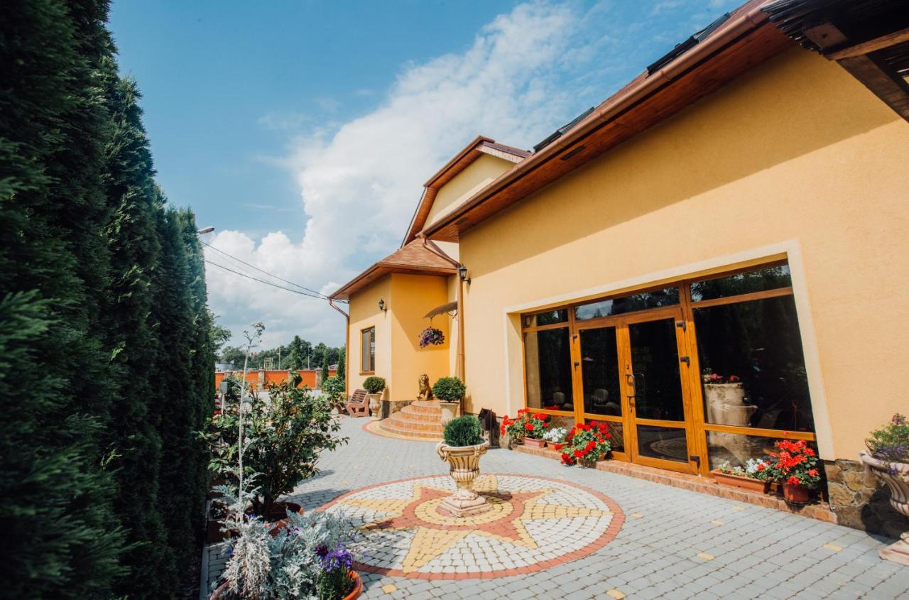 Sunrise Boutique Hotel Beregszász Kültér fotó