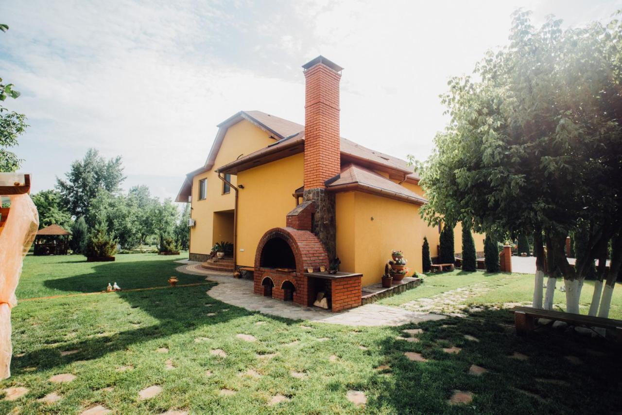 Sunrise Boutique Hotel Beregszász Kültér fotó
