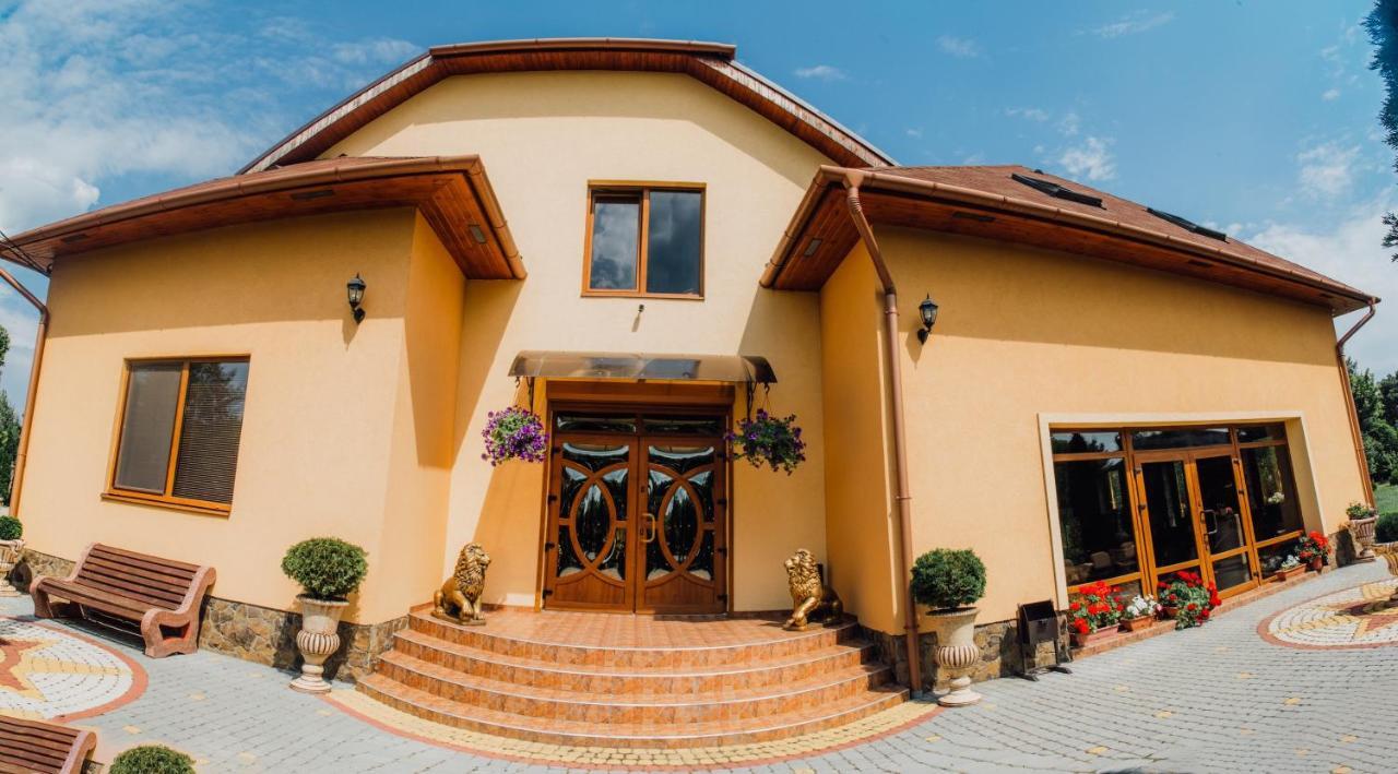 Sunrise Boutique Hotel Beregszász Kültér fotó