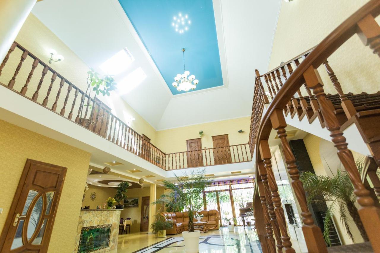 Sunrise Boutique Hotel Beregszász Kültér fotó